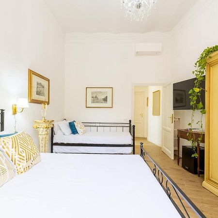 Gentile Suites - Private Rooms Roma Eksteriør bilde