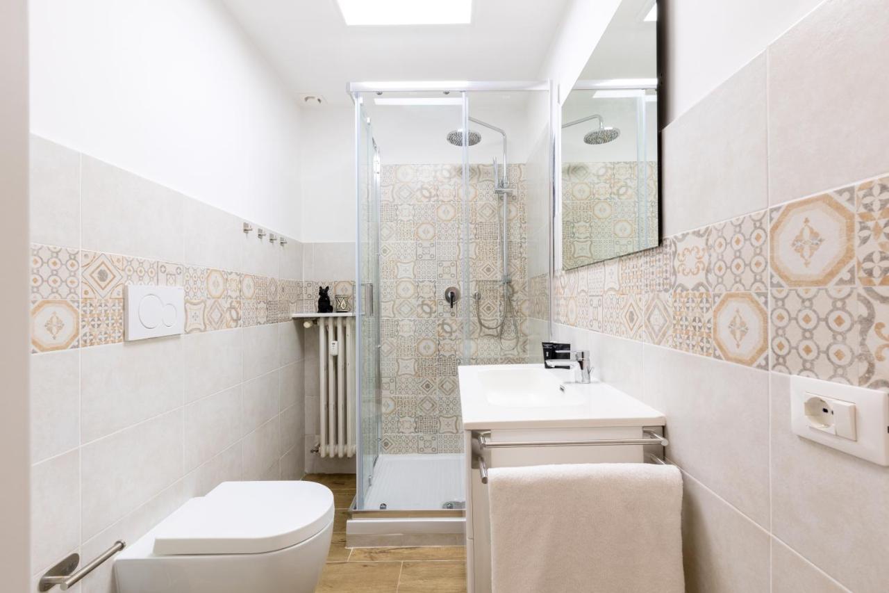 Gentile Suites - Private Rooms Roma Eksteriør bilde